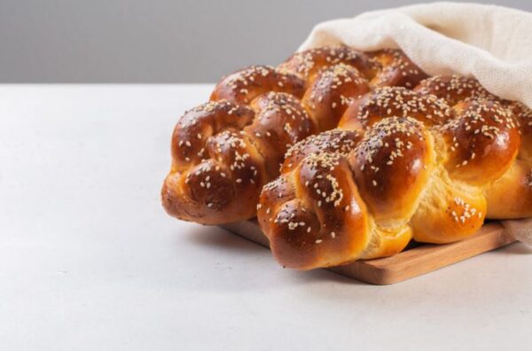 Shabbat Challah Bread