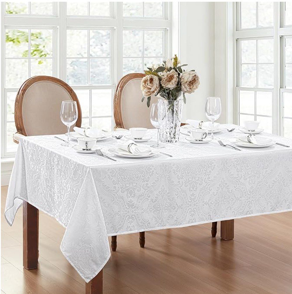 Damask-White-Shabbat-Tablecloth-