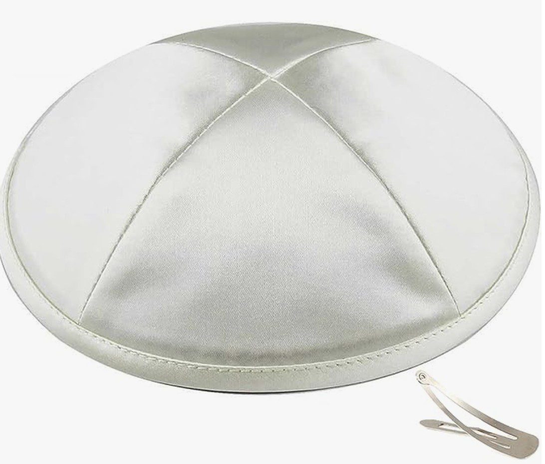 White Kippah for Yom Kippur — holiday head covering
